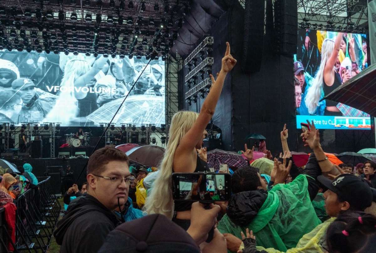 El concierto inicia a las 14:00 y se extenderá hasta las 22:00.