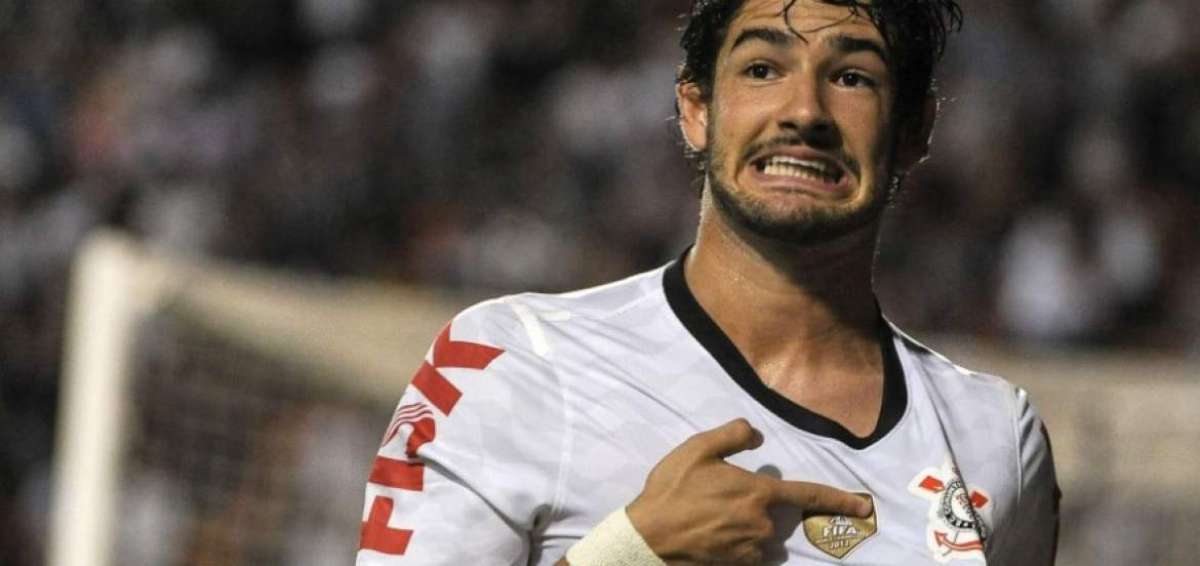 Pato tiene contrato con el Corinthians hasta fin de a&ntilde;o, y el club posee el 60% de los derechos del jugador.