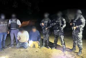 Golpe al narcotráfico en Pedernales: incautan tonelada de droga y detienen a dos implicados