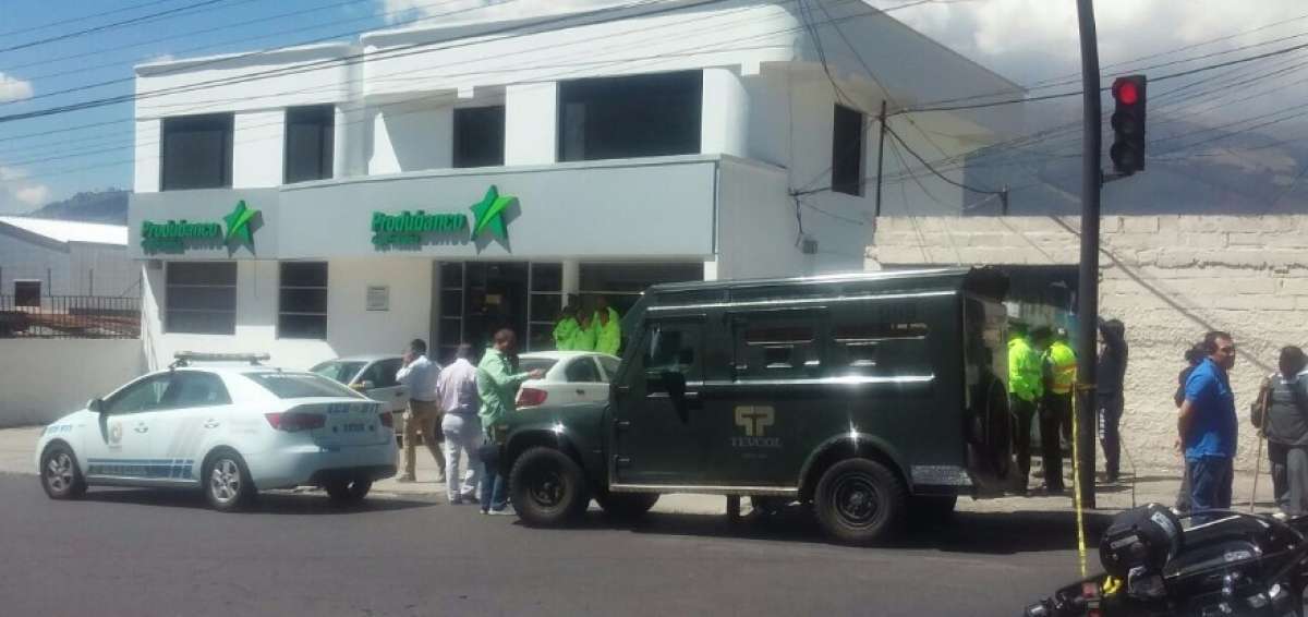 4 detenidos en intento de asalto a blindado en Quito