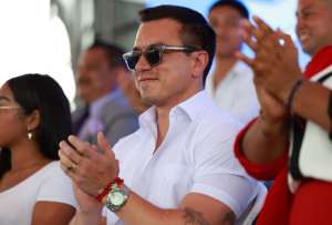 El presidente Daniel Noboa amplió los beneficiarios del bono de USD 1.000.