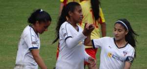 Torneo femenino de f&uacute;tbol sub-16 empieza hoy con 36 equipos