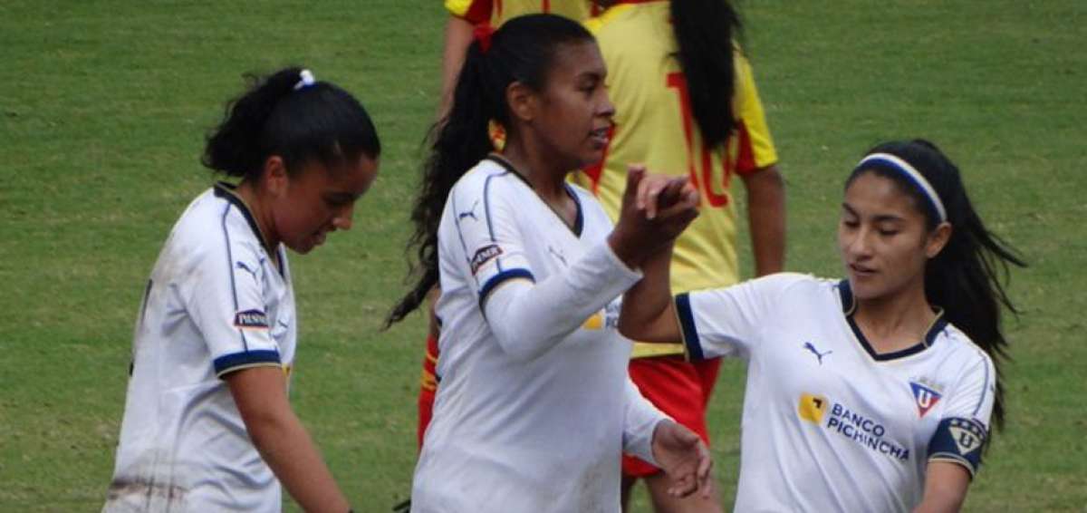 Torneo femenino de f&uacute;tbol sub-16 empieza hoy con 36 equipos