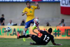 Daniel Alves: "mejor tener dependencia de Neymar que no tenerla"