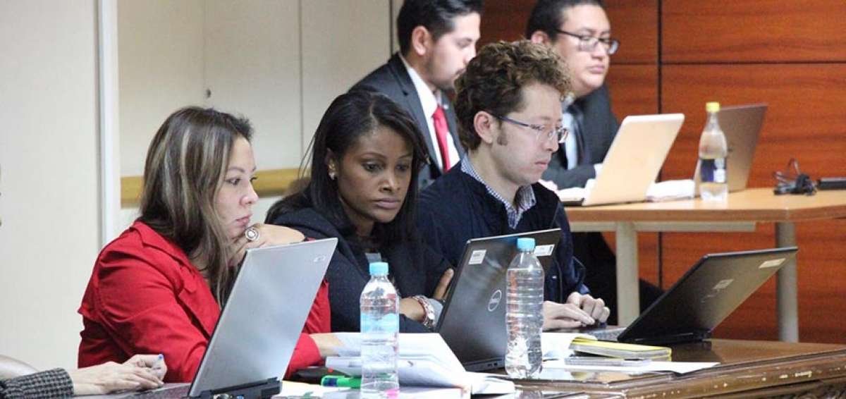 Diana Salazar investiga supuestos aportes a Alianza PAIS.