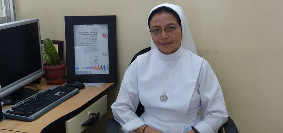 Sor Marlene Garc&eacute;s. Rectora de la U. E. Giovanni Antonio Farina.