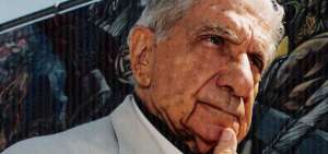 Roa Bastos (1917-2005) es la m&aacute;xima figura de la literatura paraguaya con obras como El trueno entre las hojas y El fiscal sobre poder e historia.    