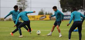 Ecuador y Colombia realizaron su &uacute;ltimo entrenamiento antes del partido de Eliminatorias