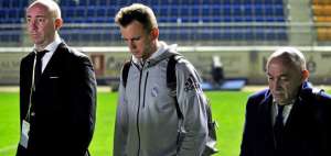El ruso Denis Cheryshev (c) fue autor de uno de los tres goles con los que el Madrid venci&oacute; al C&aacute;diz en el partido de ida de la Copa del Rey.