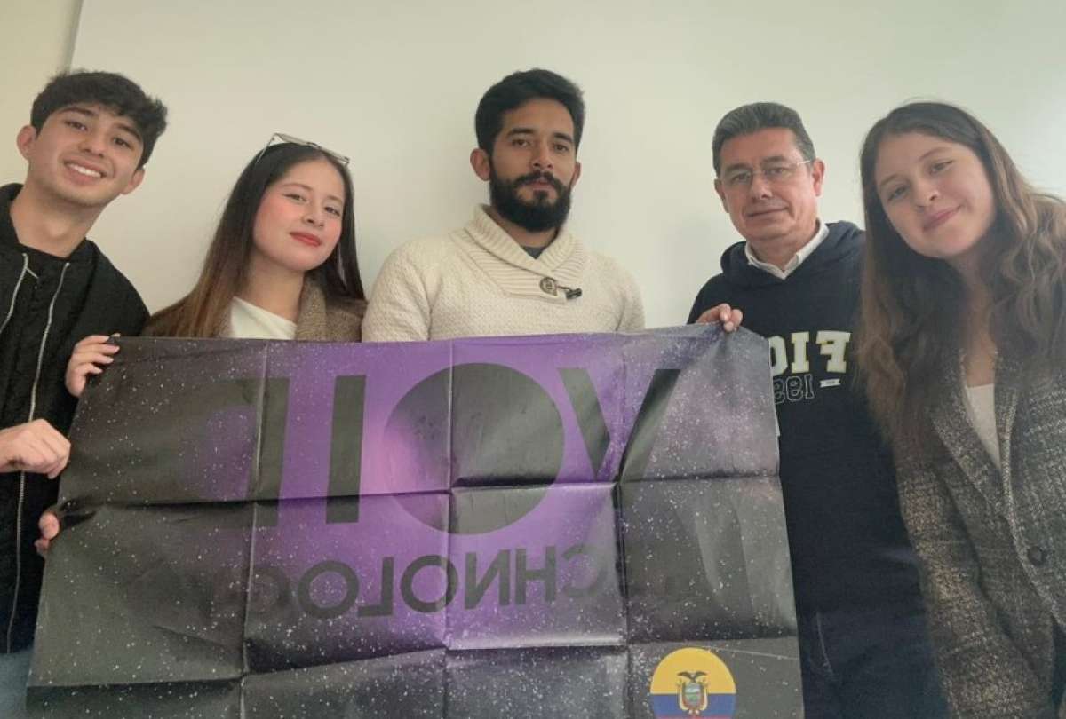 El equipo ecuatoriano insisti&oacute; en que venir de pa&iacute;ses peque&ntilde;os no limita el potencial tecnol&oacute;gico.