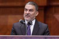 José Serrano seguirá detenido en un centro migratorio de Estados Unidos. 