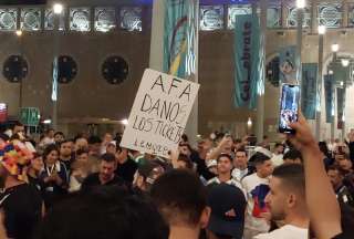 Los hinchas argentinos en Doha protestan por las entradas para la final del Mundial