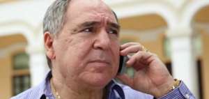 El expresidente Abdal&aacute; Bucaram Ortiz est&aacute; autoexiliado en Panam&aacute; desde 1996. En los &uacute;ltimos meses ha sido intervenido quir&uacute;rgicamente por problemas card&iacute;acos.