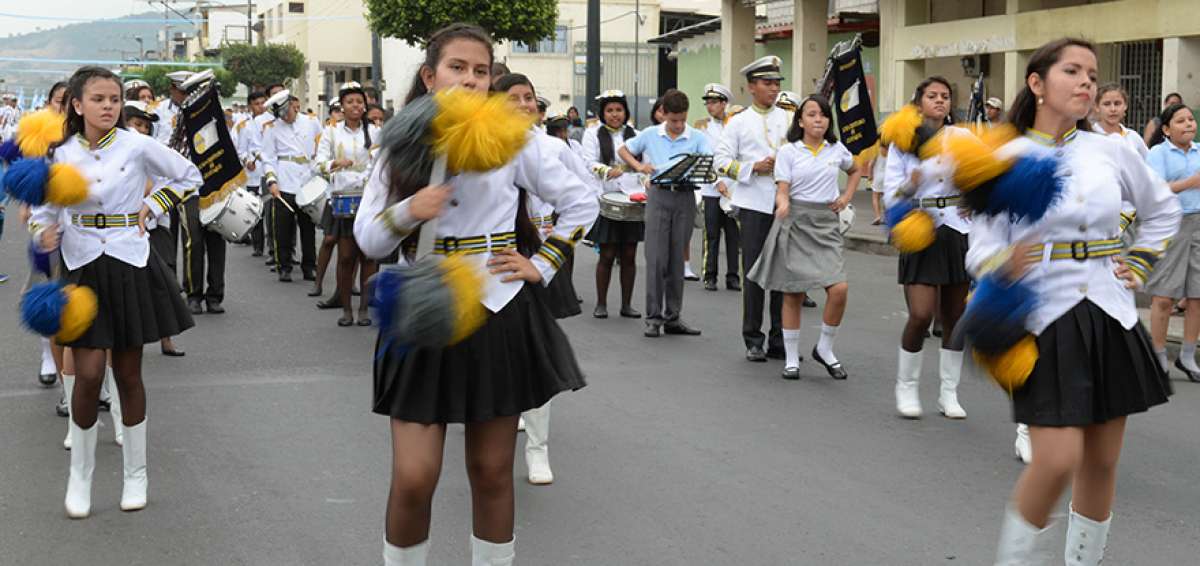 Eventos culturales y retretas abren la agenda de las fiestas octubrinas