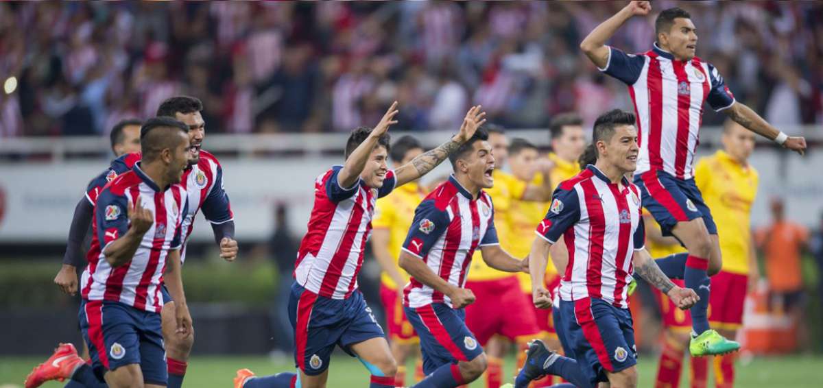 Chivas, campe&oacute;n de la Copa MX tras vencer en penales al equipo de Penilla y Achilier