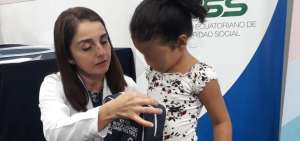 50 ni&ntilde;os con diabetes Tipo 1 reciben kits de auto monitoreo de glucosa