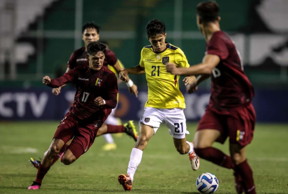 Ecuador perdió 1-0 ante Venezuela y dependerá de la última jornada para clasificarse