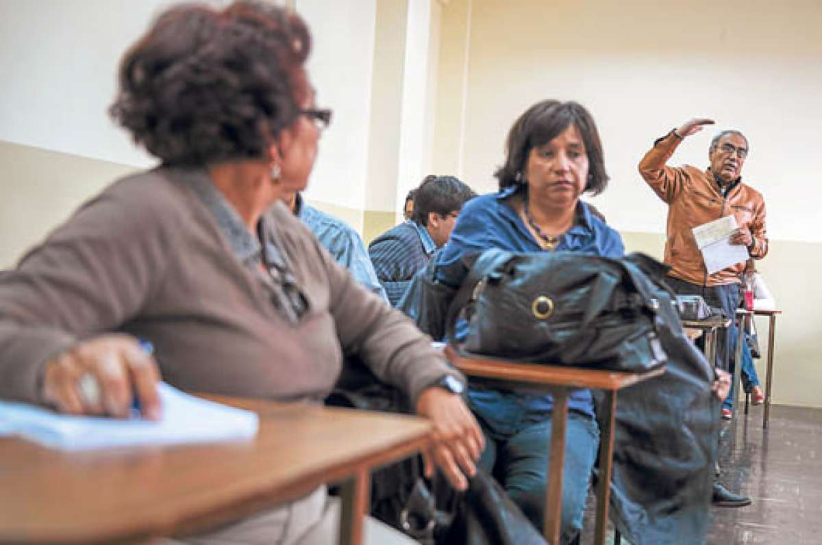 Por diferentes convocatorias, simpatizantes y militantes de izquierda se reunieron en Quito. Foto: Marco Salgado│El Tel&eacute;grafo