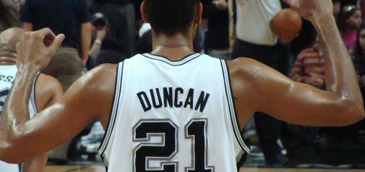 Los Spurs retirar&aacute;n el n&uacute;mero 21 de Tim Duncan