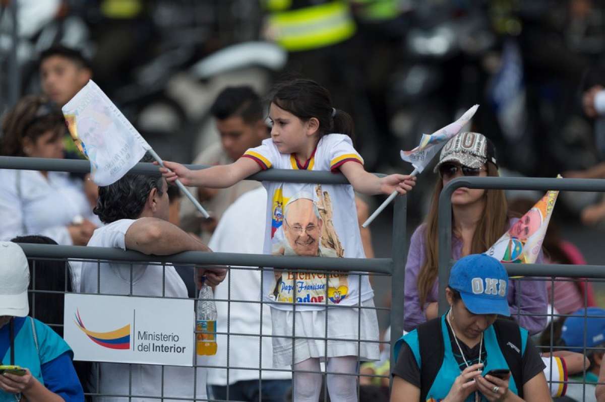Las postales que dej&oacute; el primer d&iacute;a de Francisco en Ecuador