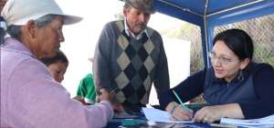 Mar&iacute;a Montenegro, de 64 a&ntilde;os, acudi&oacute; el domingo a las brigadas Toda una Vida, donde solicit&oacute; al BIESS un pr&eacute;stamo para comprar ganado.