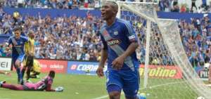Emelec se acerca al puntero del campeonato