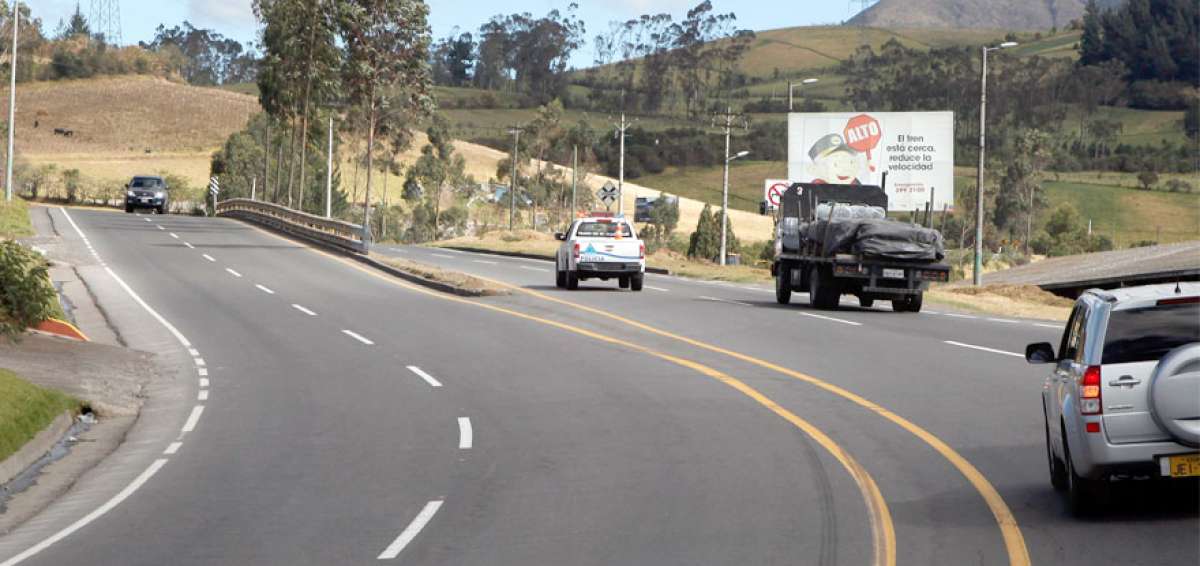 Gobierno da $ 40 millones a Pichincha