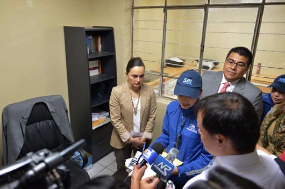 2 notarios de Ambato fueron suspendidos por 7 d&iacute;as