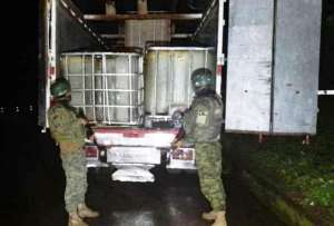 El combustible fue incautado en un vehículo sin permisos para el transporte o embasado. 