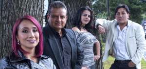 Desde la izquierda: Karla D&iacute;az, Luis Torres, Sharon Ben&iacute;tez (actores) y Jorge Bastidas, director de la pel&iacute;cula El Duende S&aacute;tiro.