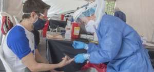 En tres centros comerciales se efectuar&aacute; la toma de muestras en el auto, previo al agendamiento de la cita a trav&eacute;s de personal de los laboratorios Simed y Synlab.  