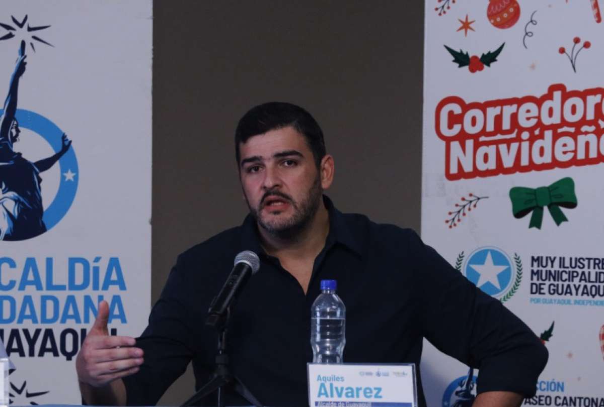 En Guayaquil se habilitaron corredores y ferias para impulsar el comercio en épocas navideñas.