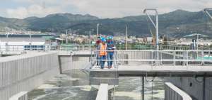 En la zona de tratamiento biol&oacute;gico, las aguas negras son sometidas a bacterias que descomponen la materia.
