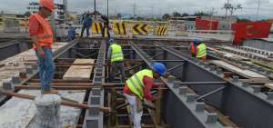 Paso elevado en la av. Las Esclusas estar&iacute;a listo antes de mayo pr&oacute;ximo
