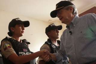 Presidente Guillermo Lasso visitó una UPC que fue atacada por antisociales