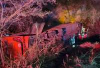El bus se volcó en la vía Ibarra - San Lorenzo
