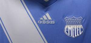 La camiseta fue presentada anoche ante la presencia de cientos de hinchas 'el&eacute;ctricos' que llegaron al Centro de Convenciones.
