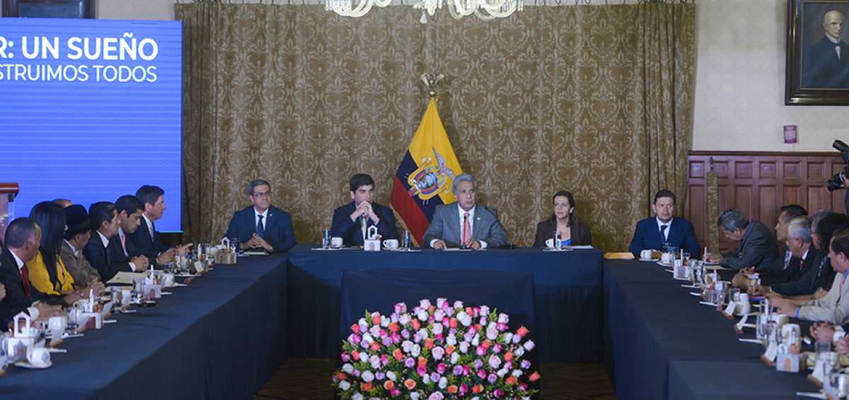 El presidente Moreno convers&oacute; con los prefectos electos y asegur&oacute; que estas reuniones se har&aacute;n frecuentemente.