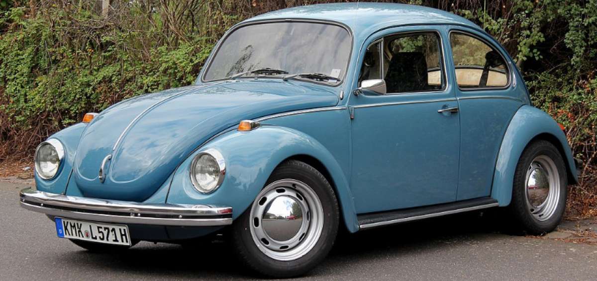 El "Escarabajo" Volkswagen sobrevivi&oacute; a tres generaciones por 70 a&ntilde;os. 