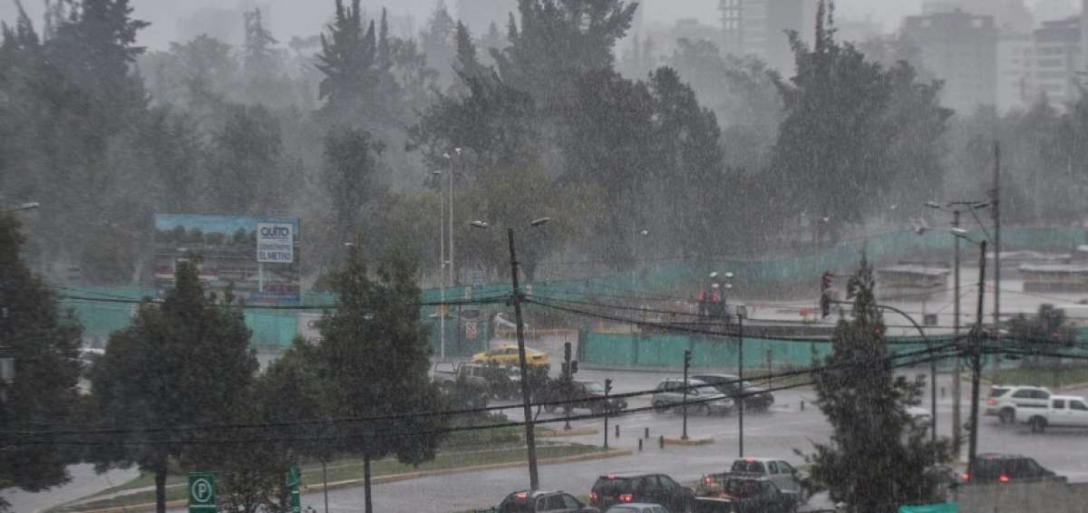 Quito, declarada en emergencia por lluvias