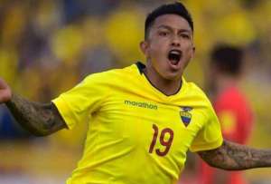 Cristian Ramírez estuvo cinco años lejos de la selección