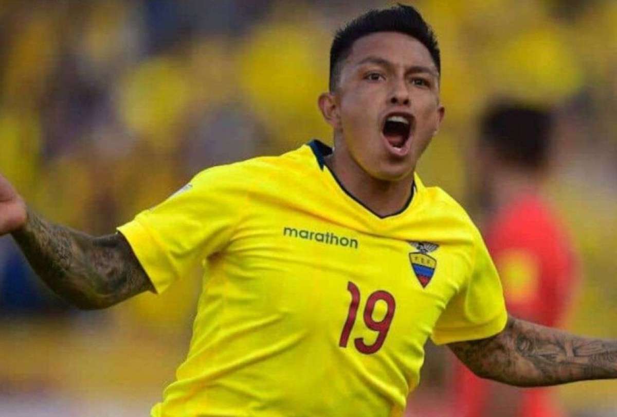Cristian Ramírez estuvo cinco años lejos de la selección