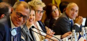 El vicepresidente Jorge Glas se reuni&oacute; con representantes del Movimiento Empresarial Franc&eacute;s (Medef), integrado por 750 mil empresas.