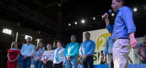 El encuentro de la tienda pol&iacute;tica se llev&oacute; a cabo en el Coliseo Julio C&eacute;sar Hidalgo, en presencia de comit&eacute;s barriales, cantonales y parroquiales.