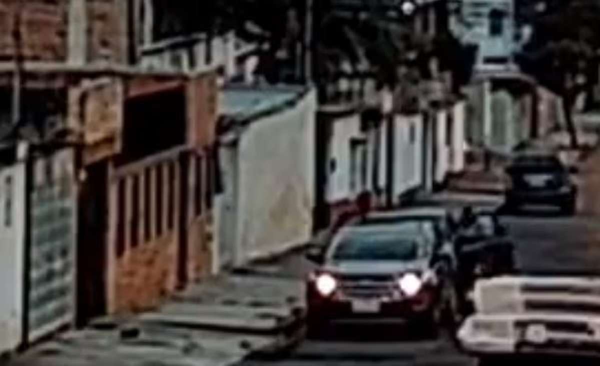 Una nueva modalidad de robo de vehículos se presentó en Quito.