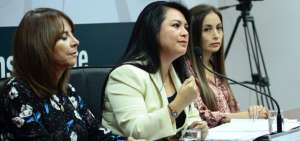 La presidenta del Consejo de la Judicatura, Carmen Maldonado, durante la rueda de prensa.