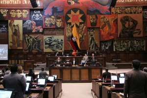 Los legisladores reconocen la necesidad de una sociedad que trabaje a la par y respete a las mujeres. Foto: Tomada del Flickr de la Asamblea