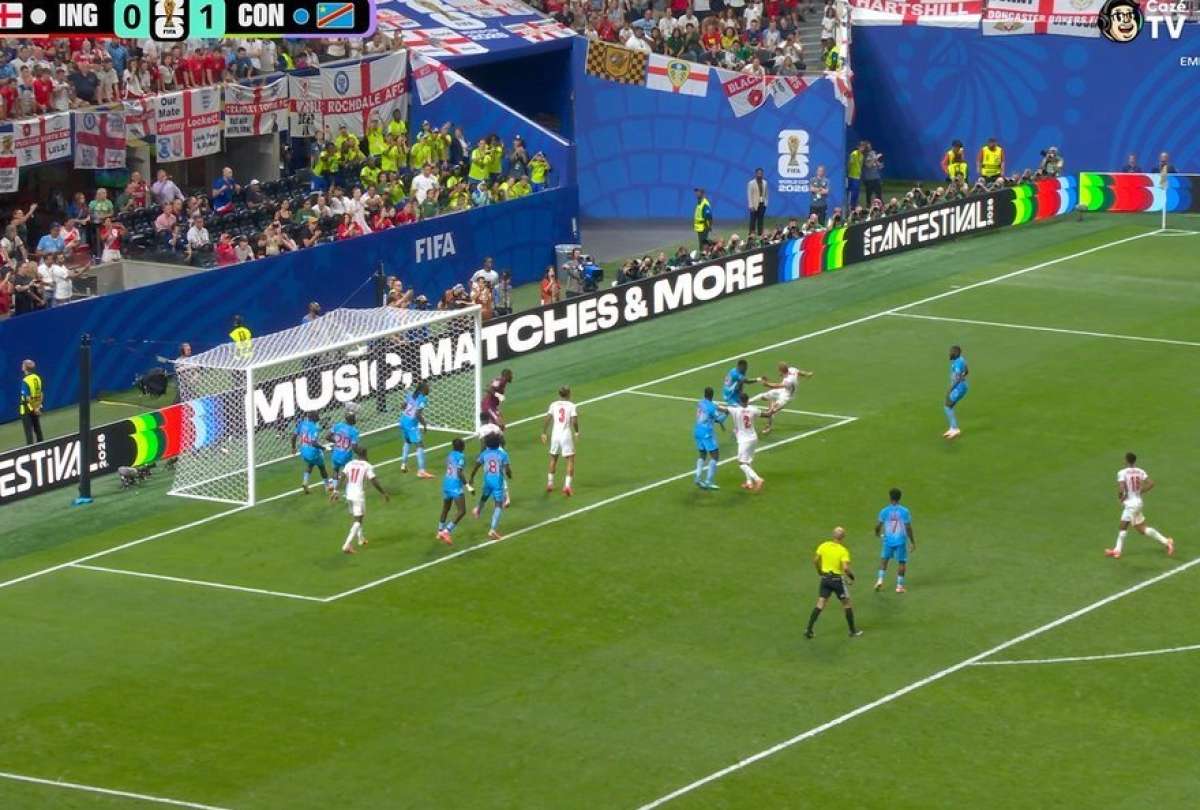 Inglaterra pierde ante RD Congo desde el primer tiempo. 