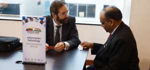 Los empresarios ofertaron sus productos luego de la presentaci&oacute;n general de ambos pa&iacute;ses.