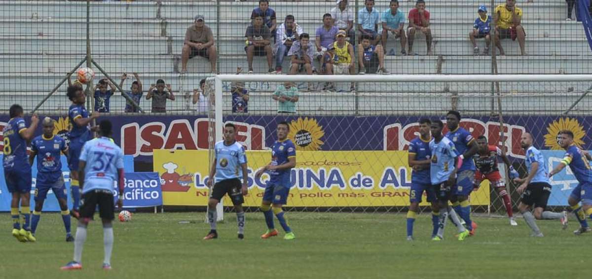 Delf&iacute;n se resigna a jugar la final
